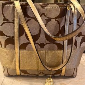 Coach Tote Gold Stripe